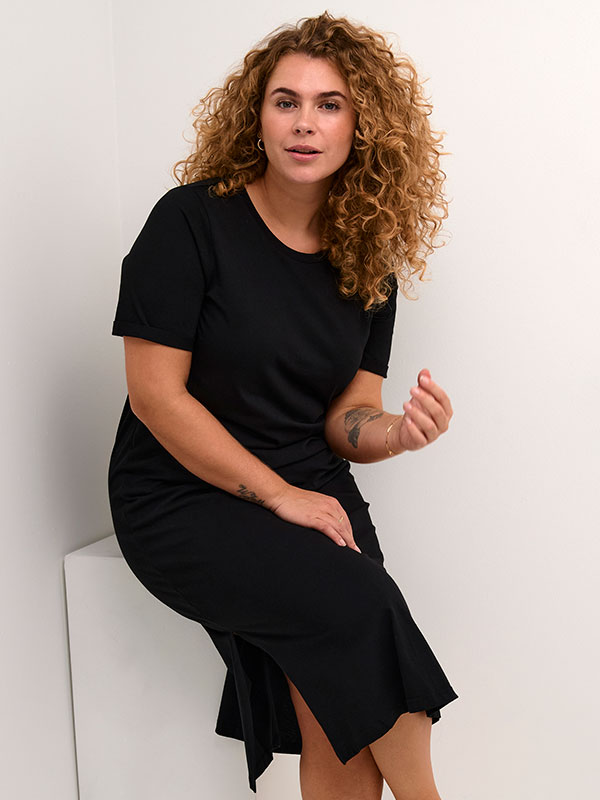 CALINE - Plus Size Dress fra Kaffe Curve