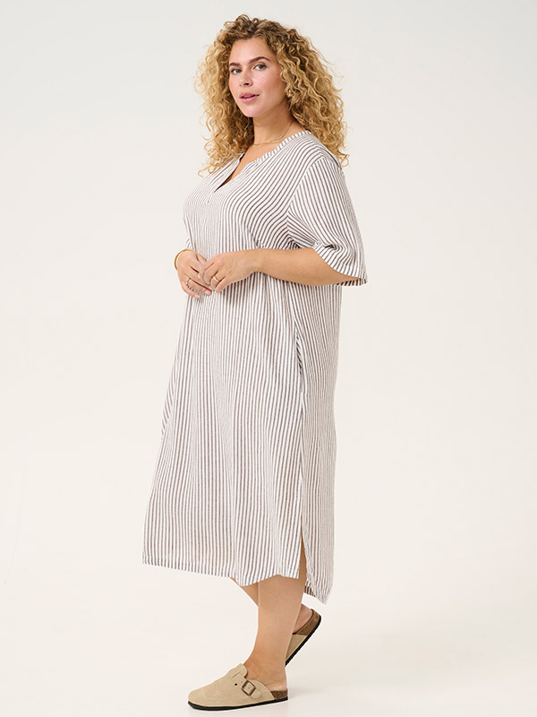 KCMILLE - Plus Size Dress fra Kaffe Curve