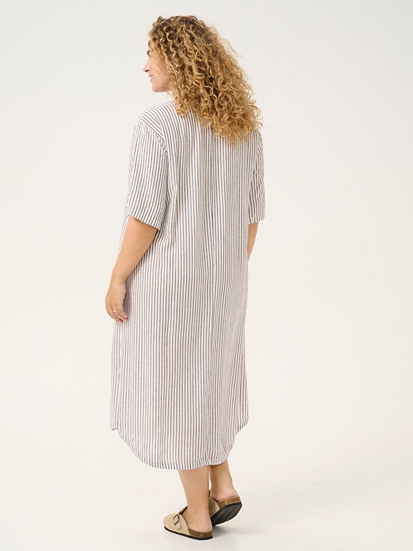 KCMILLE - Plus Size Dress fra Kaffe Curve