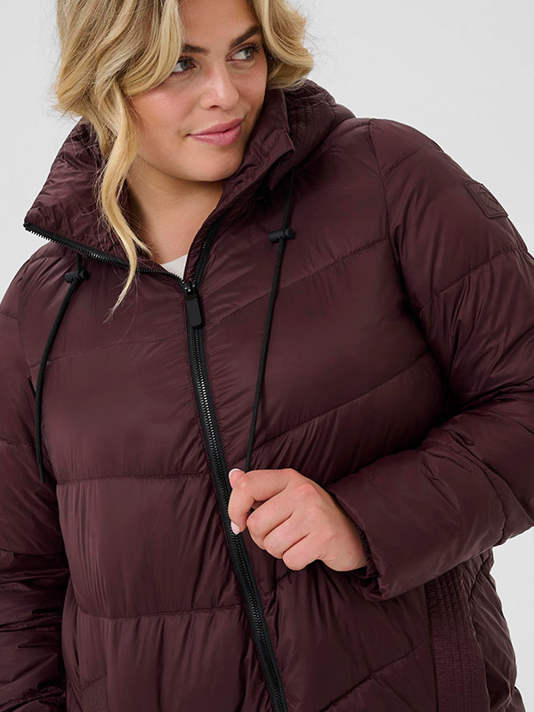 KCSUSANNA - Plus Size Jacket fra Kaffe Curve