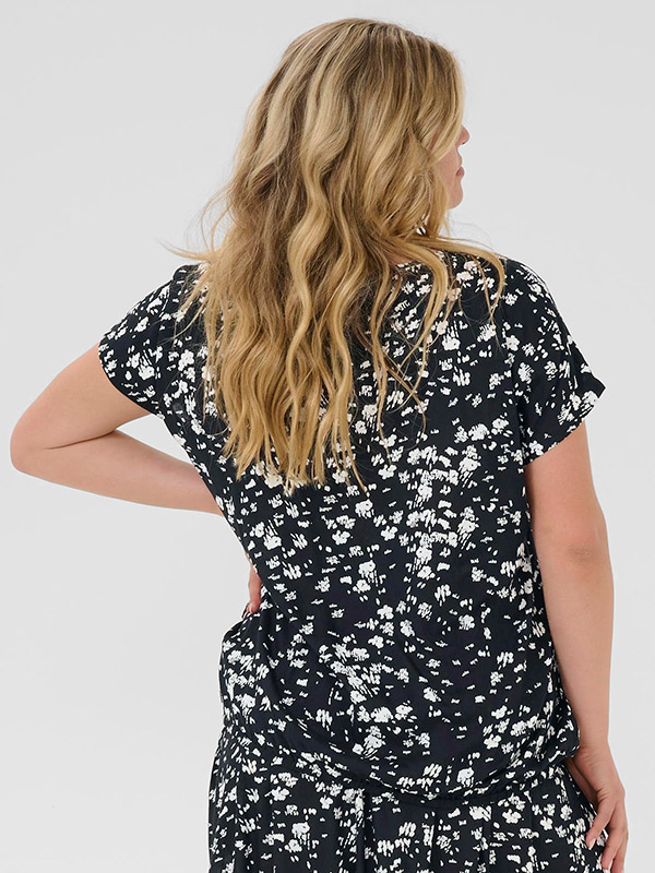 KCBELLA - Plus Size Blouse fra Kaffe Curve