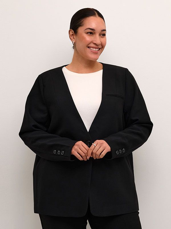 KCMIALA - Plus Size Blazer fra Kaffe Curve