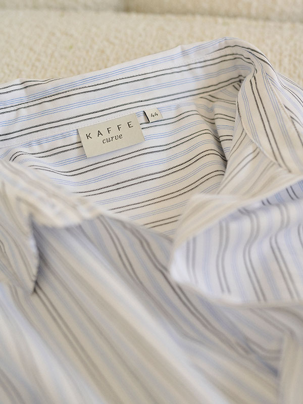 KCSELINA - Plus Size Shirt fra Kaffe Curve