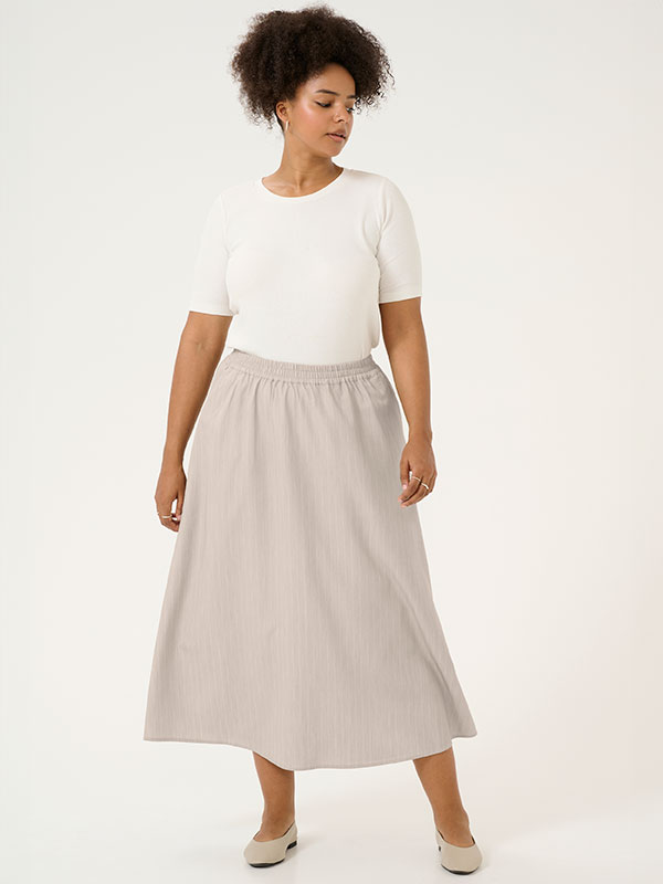KCESTA - Plus Size Skirt fra Kaffe Curve