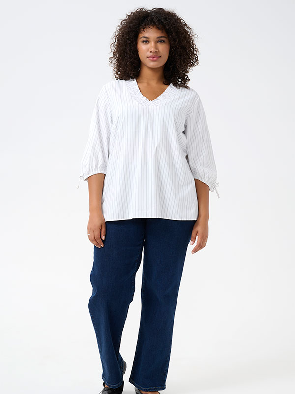 KCTIARA - Plus Size Blouse fra Kaffe Curve