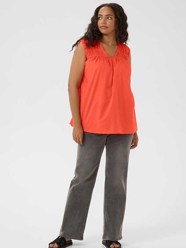 KCTHIA - Plus Size Top fra Kaffe Curve