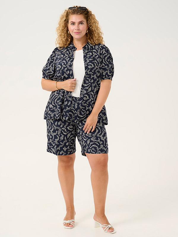 KCBEATE - Plus Size Shirt fra Kaffe Curve
