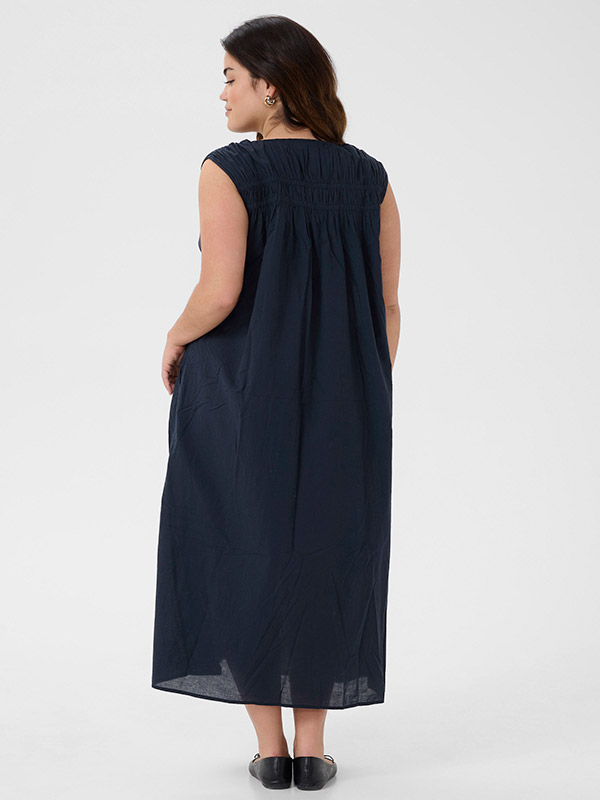 KCTHIA - Plus Size Dress fra Kaffe Curve