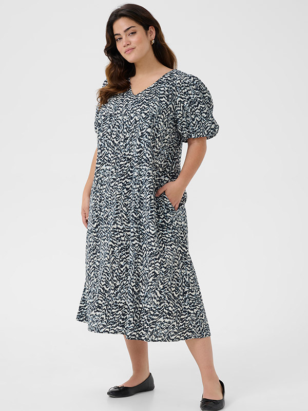 KCRAFIA - Plus Size Dress fra Kaffe Curve