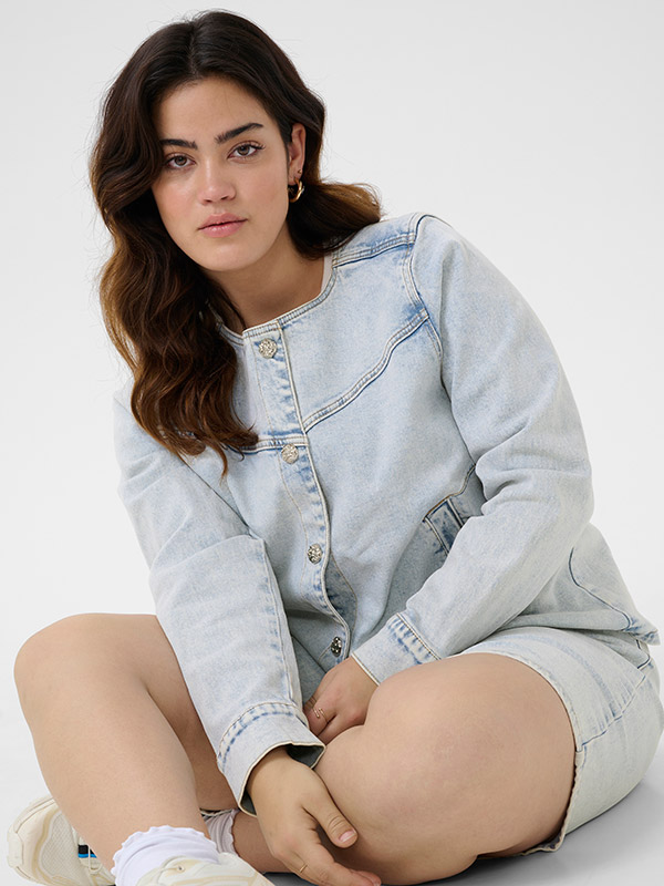 KCMAIA - Plus Size Jacket fra Kaffe Curve