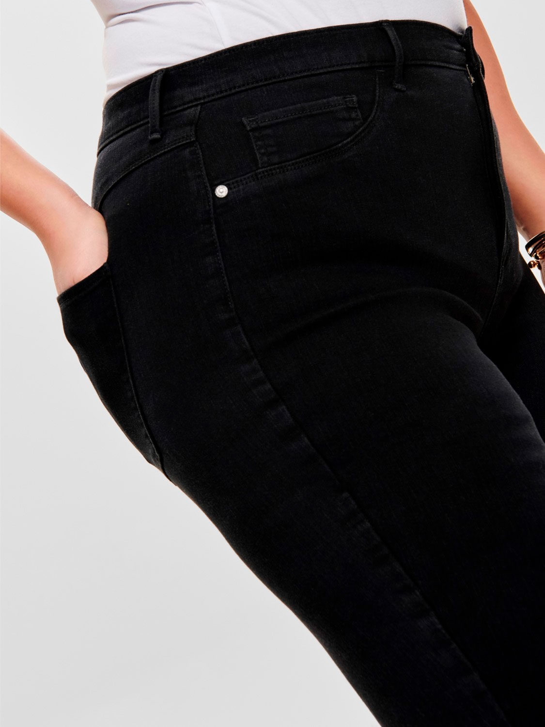 STORM  - Plus Size Jeans fra Only Carmakoma
