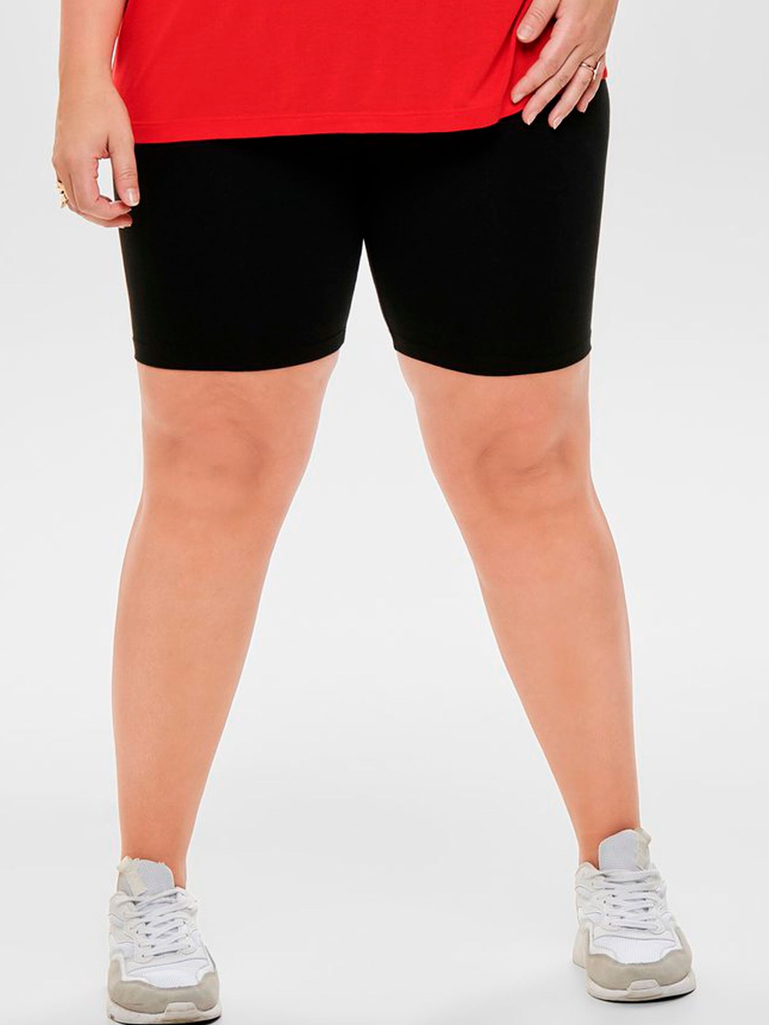 Protective shorts fra Only Carmakoma