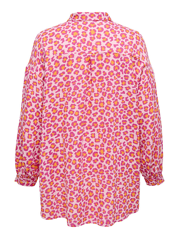 CARTHYRA - Plus Size Shirt fra Only Carmakoma