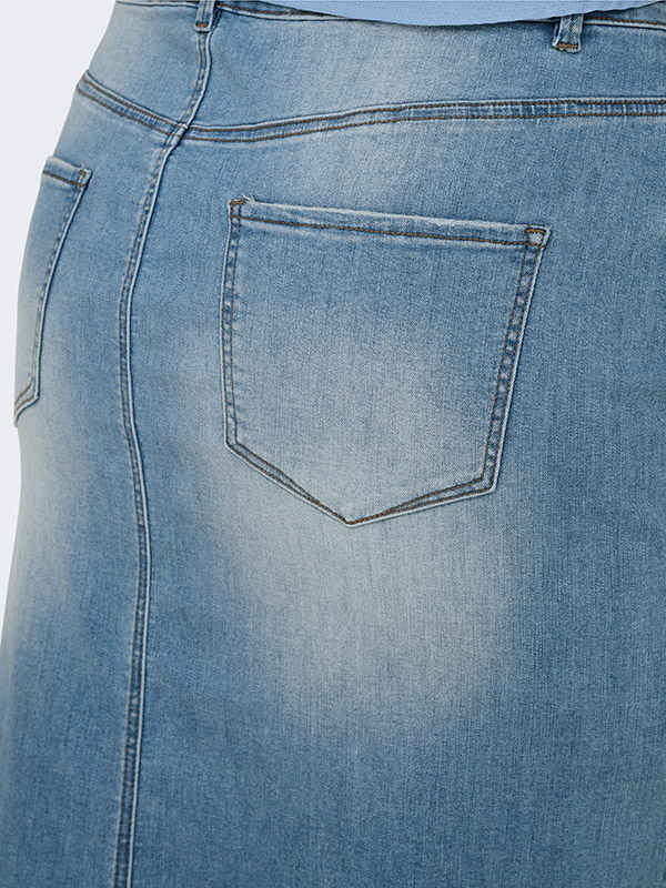 CARROSE - Plus Size Skirt fra Only Carmakoma
