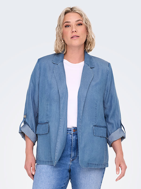 CARCHARIS - Plus Size Blazer fra Only Carmakoma