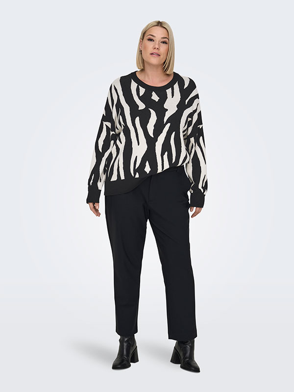 CARMONTANA - Plus Size Sweater fra Only Carmakoma