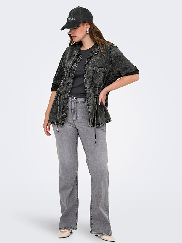 CARKENYA - Plus Size Shirt fra Only Carmakoma