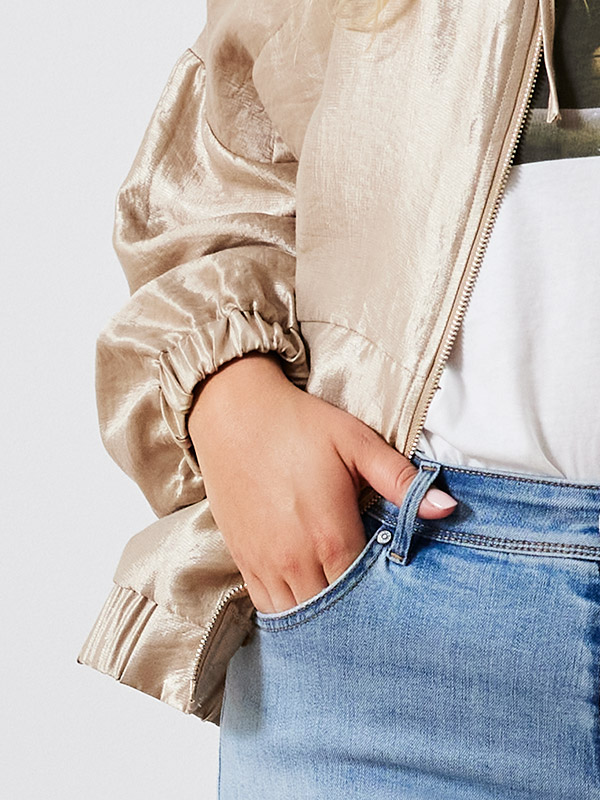 CARGRACE - Plus Size Jacket fra Only Carmakoma