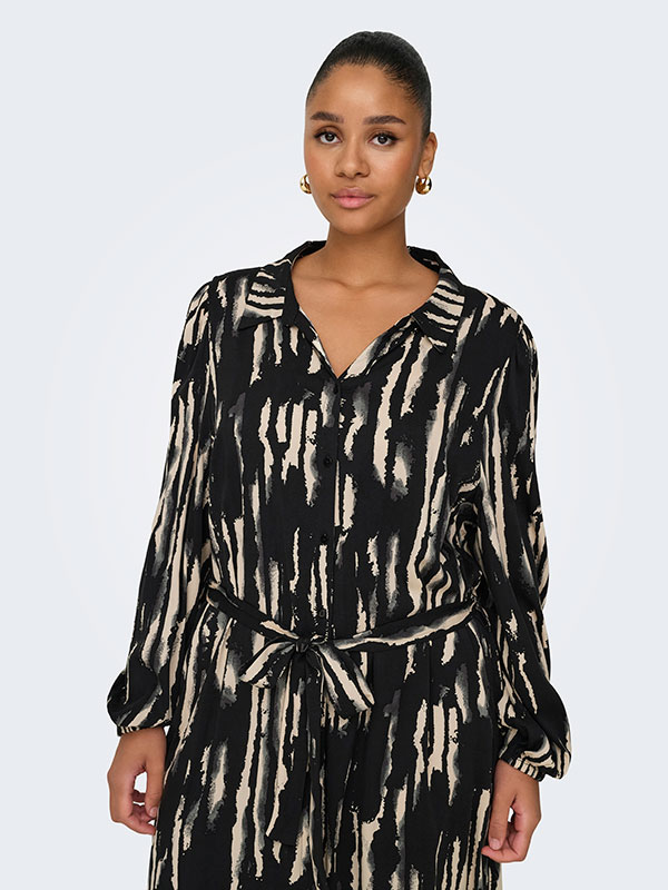 CARMIKAELA - Plus Size Dress fra Only Carmakoma