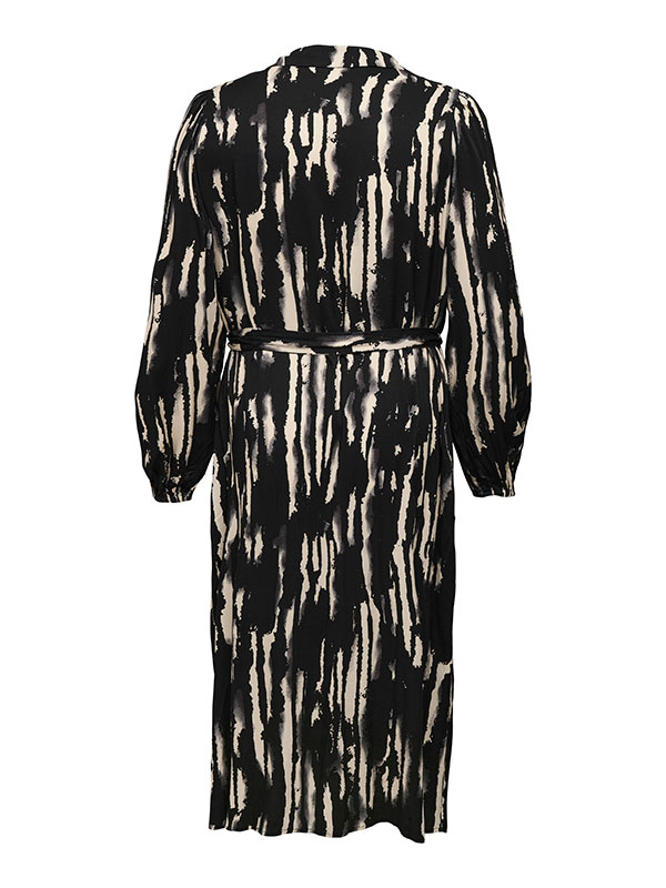 CARMIKAELA - Plus Size Dress fra Only Carmakoma
