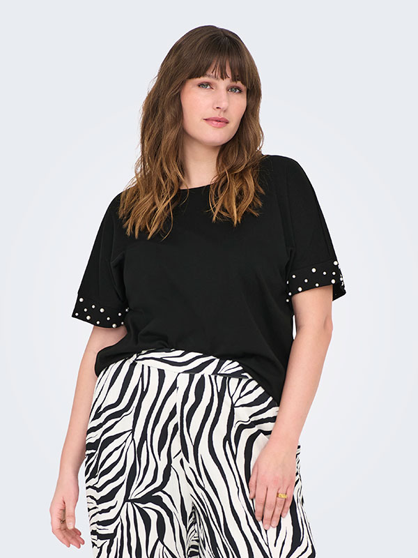 CAROLIVIA - Plus Size T-shirt fra Only Carmakoma