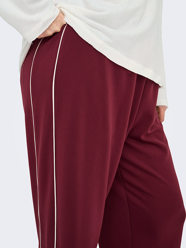 CARLETT - Plus Size Pants fra Only Carmakoma