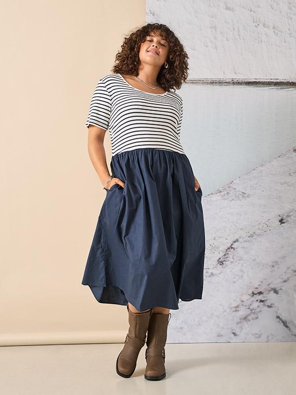 CARBEE - Plus Size Dress fra Only Carmakoma