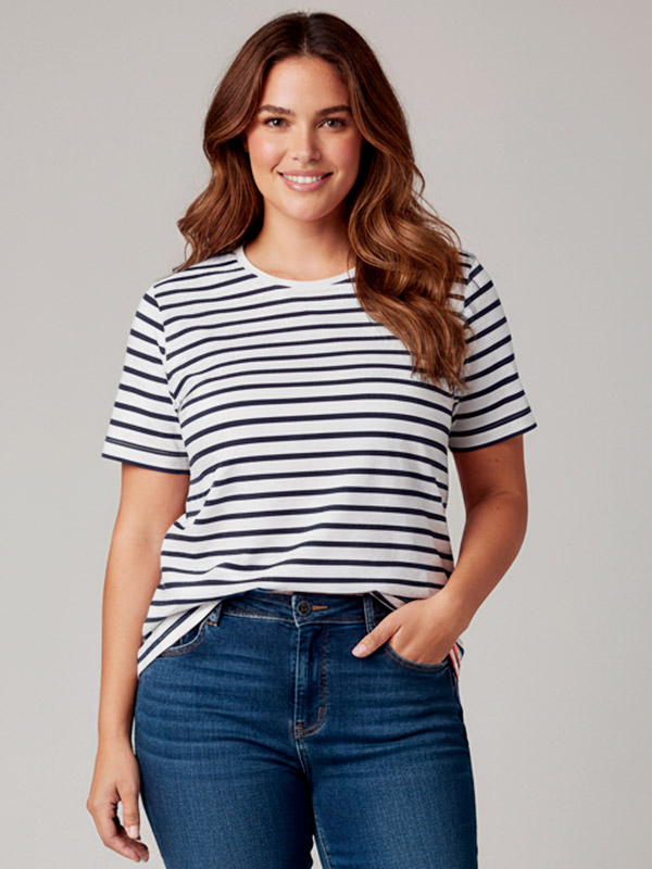 CARNEW - Plus Size T-shirt fra Only Carmakoma