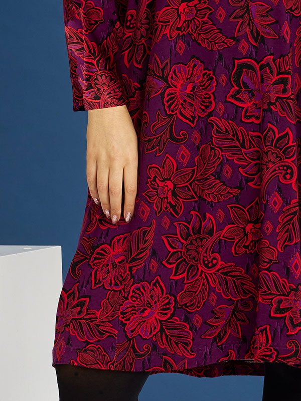 DELL - Plus Size Dress fra Zhenzi