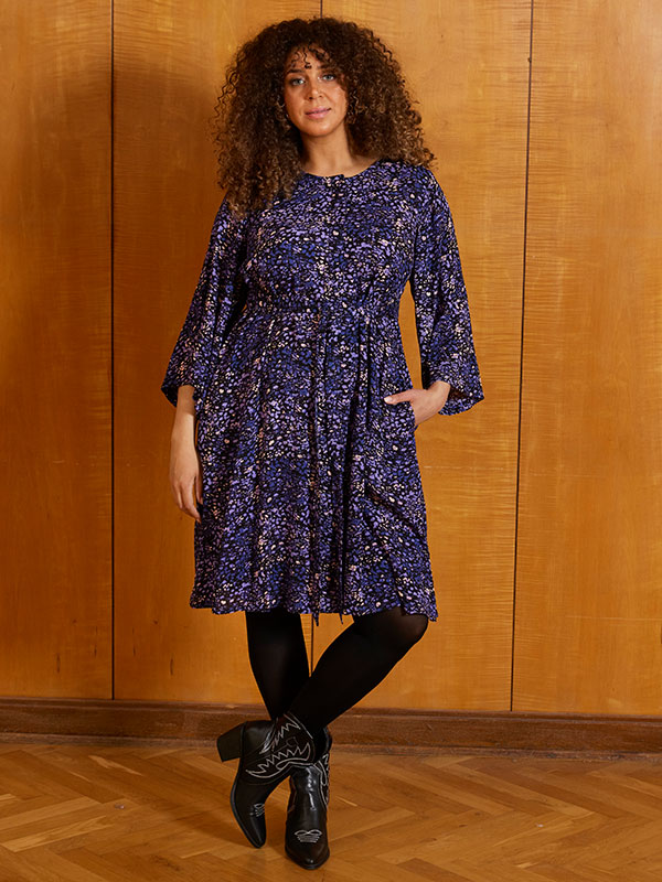 EULA - Plus Size Dress fra Zhenzi