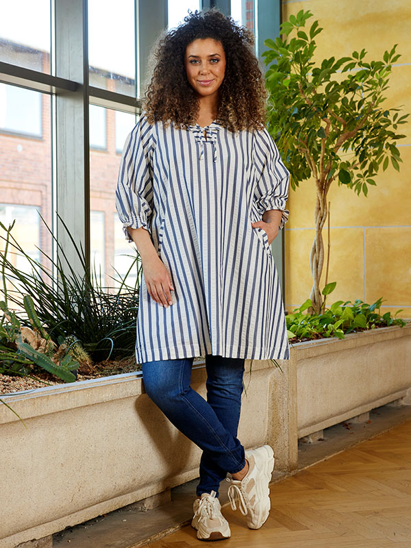 STOMP - Plus Size Jeans fra Zhenzi