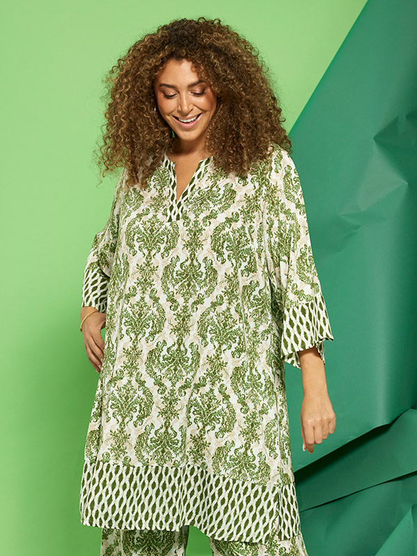 ZH-LUCY - Plus Size Dress fra Zhenzi