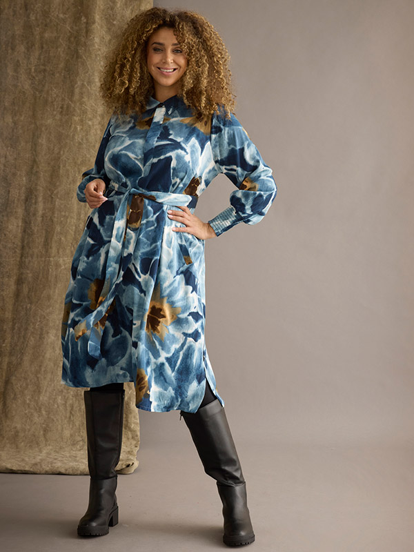 ZH-PERI - Plus Size Dress fra Zhenzi