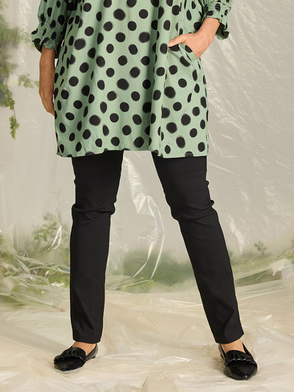 TWIST - Plus Size Pants fra Zhenzi