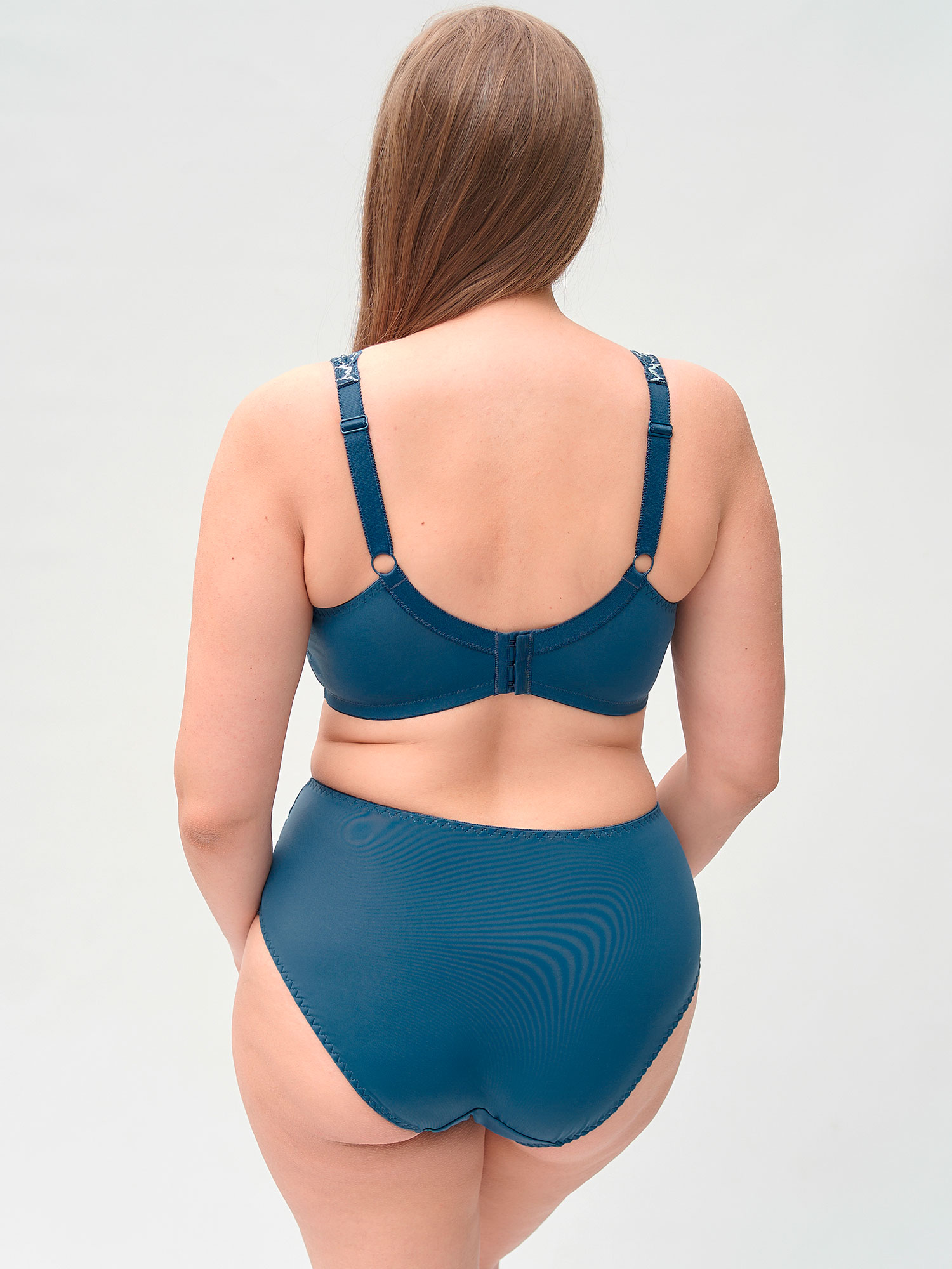 BEATE WIRELESS - Plus Size Wireless bra fra Plaisir