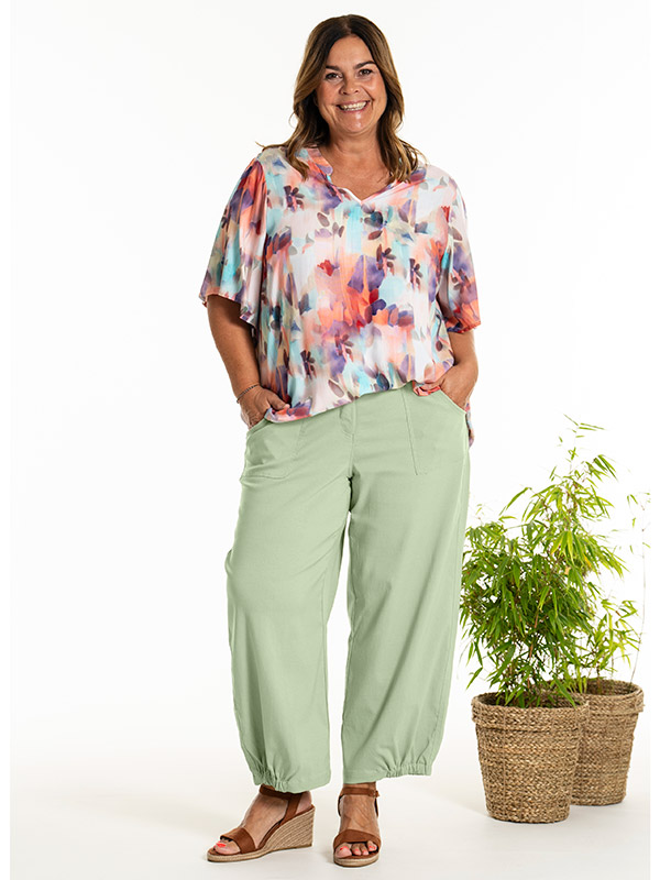 CLARA - Plus Size Pants fra Gozzip