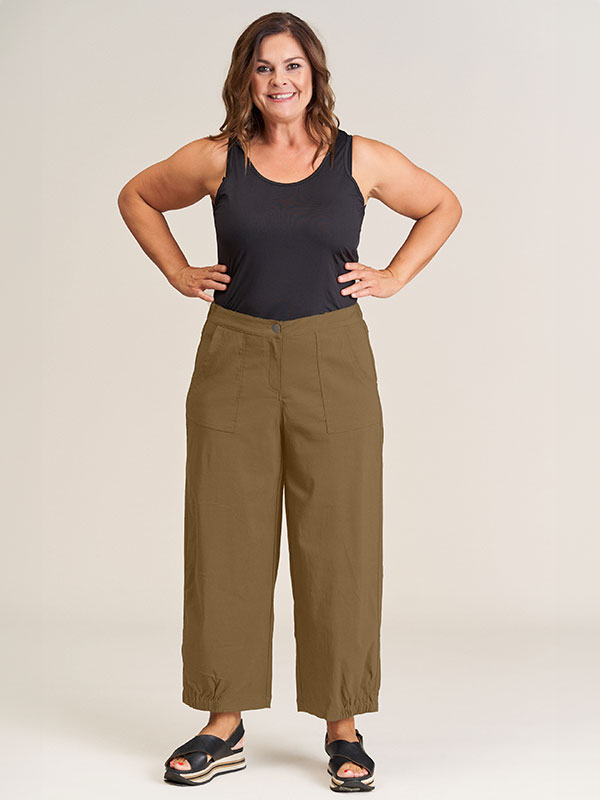 CLARA - Plus Size Pants fra Gozzip