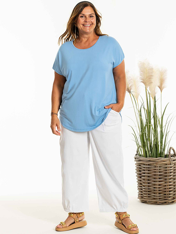 GITTE - Plus Size T-shirt fra Gozzip