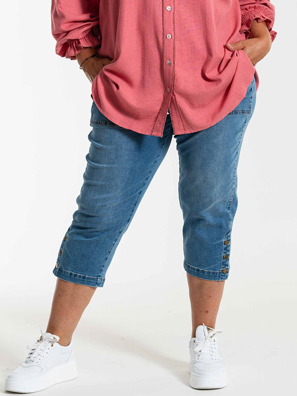 CLARA  - Plus Size Jeans fra Gozzip