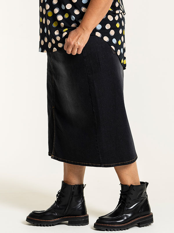 ALENA - Plus Size Skirt fra Gozzip