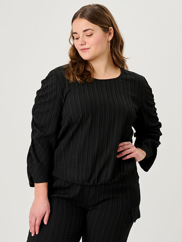 ADGELA - Plus Size Blouse fra Adia