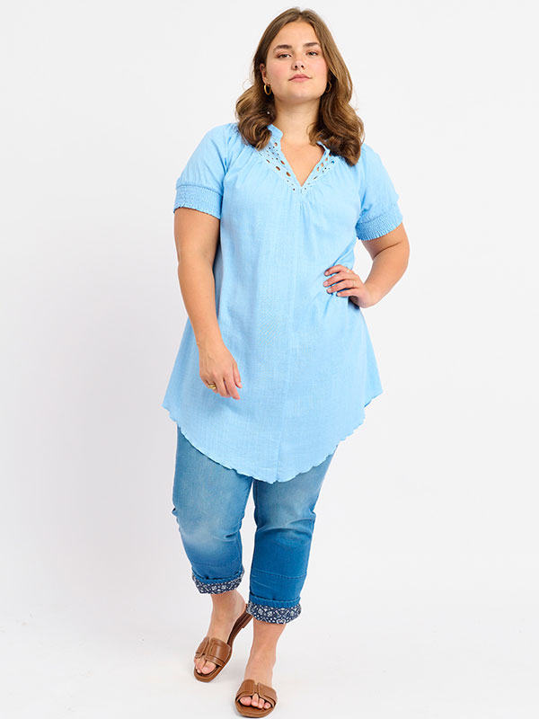 ADVALKYRIE - Plus Size Dress fra Adia