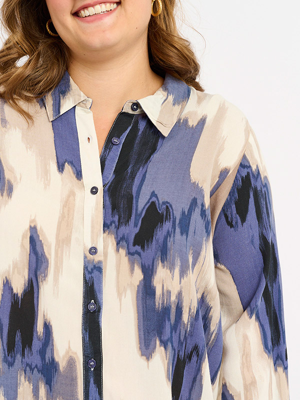 ADVILHELMA - Plus Size Dress fra Adia
