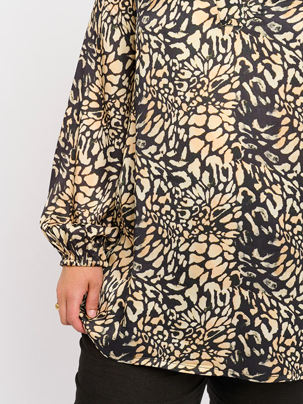 ADVIOLETTA - Plus Size Tunic fra Adia