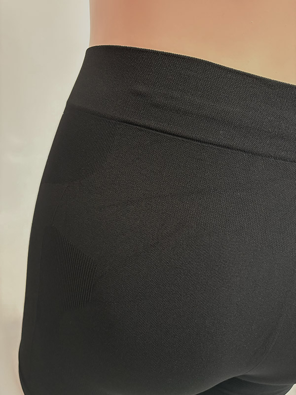 Protective shorts fra Fiona