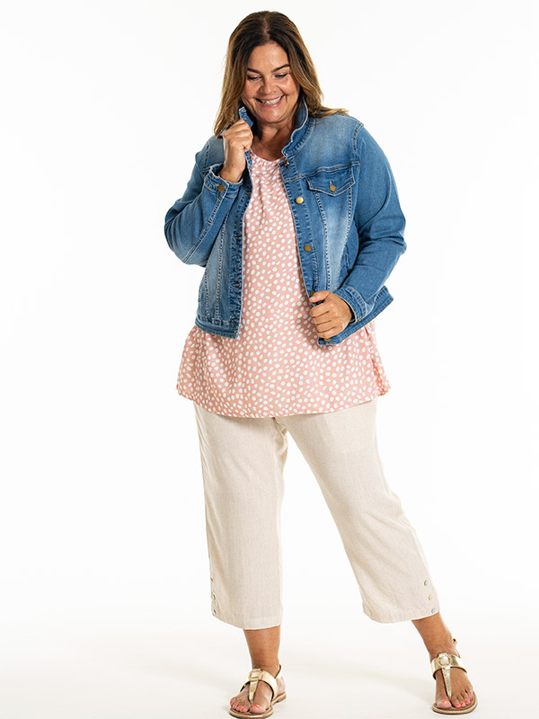 MAYA  - Plus Size Jacket fra Gozzip