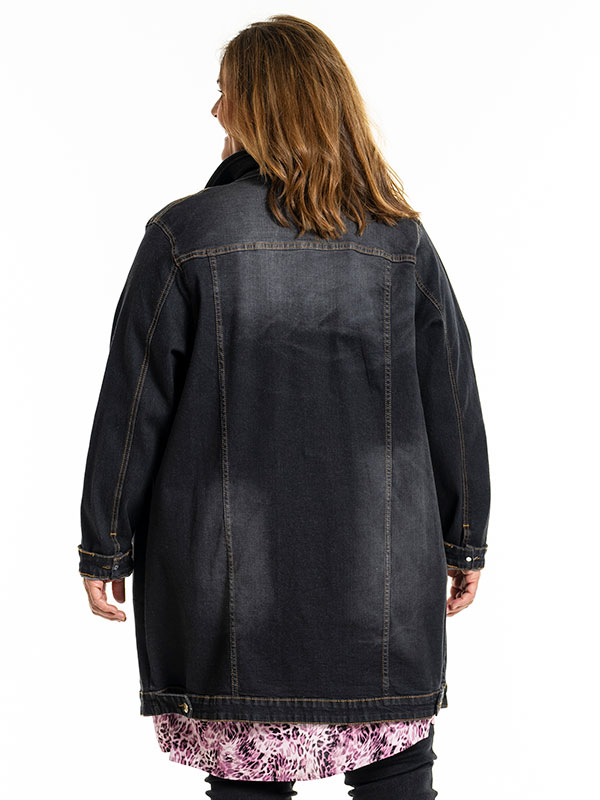 AMELA - Plus Size Jacket fra Gozzip