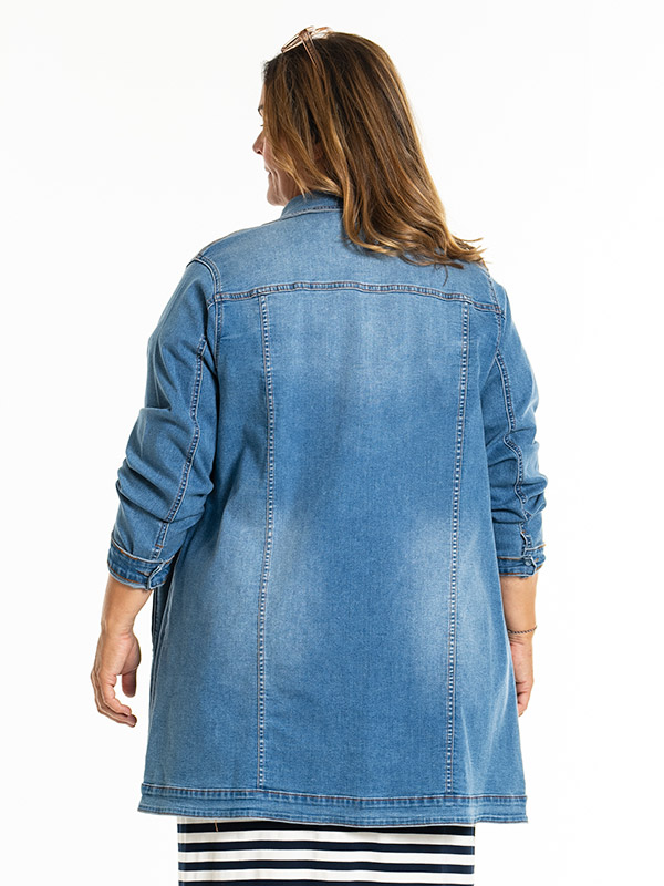 AMELA - Plus Size Jacket fra Gozzip