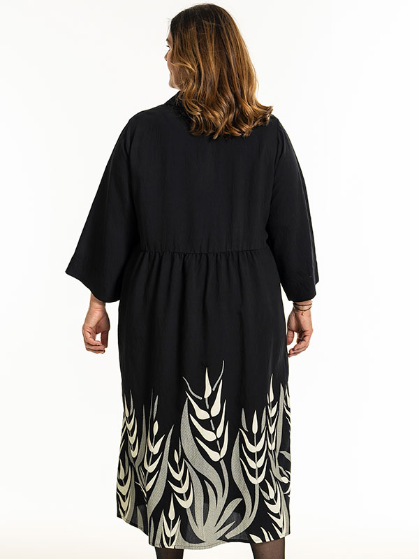 ANN-LOUISE - Plus Size Dress fra Gozzip