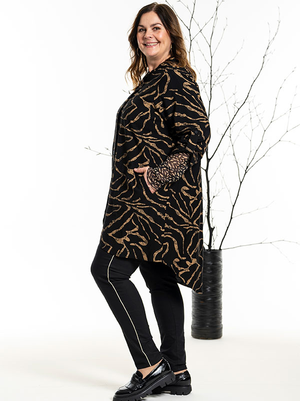 MONNA - Plus Size Tunic fra Gozzip